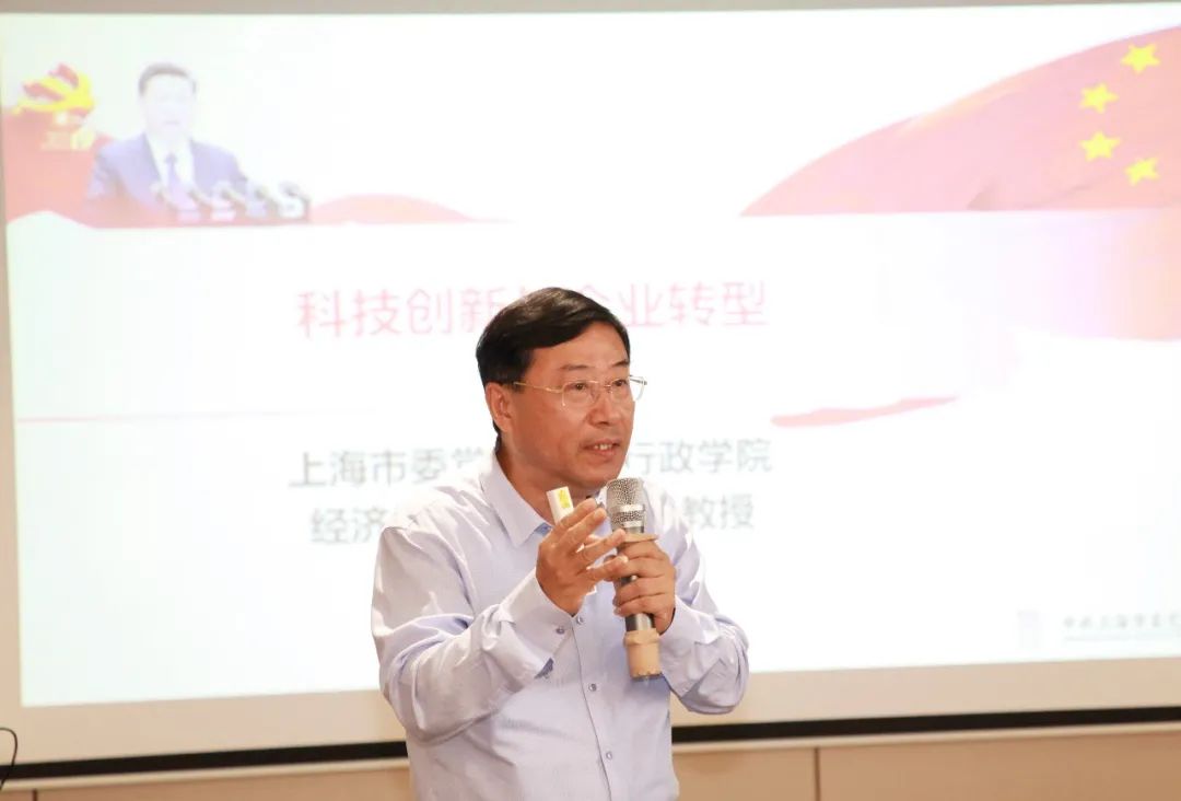 慶祝建黨百年華誕 商會組織企業(yè)家走進(jìn)創(chuàng)力開展參觀座談等活動(圖5)