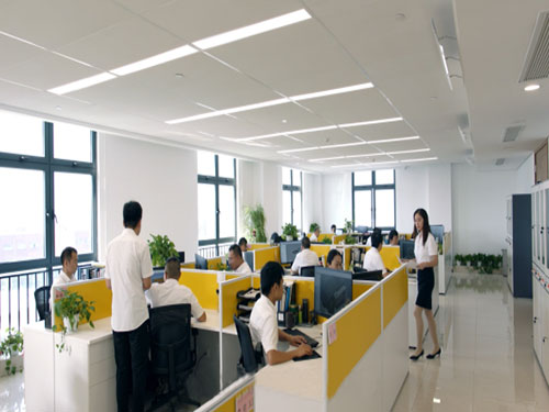 圖片10.jpg 【多彩創(chuàng)力系列之生活在創(chuàng)力專(zhuān)題】辦公環(huán)境軟硬件提檔升級(jí) 工作和生活在創(chuàng)力更舒心(圖10)