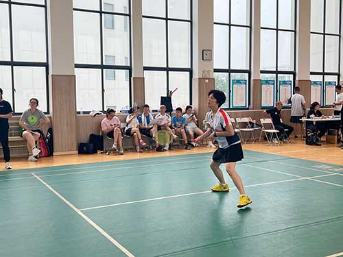 微信圖片_20230710115654.jpg 上海創(chuàng)力集團(tuán)成功舉辦2023年重固鎮(zhèn)職工羽毛球比賽(圖5)