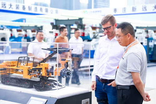 實(shí)力彰顯！上海創(chuàng)力集團(tuán)參展貴州國(guó)際能源產(chǎn)業(yè)博覽交易會(huì)取得圓滿成功(圖8)