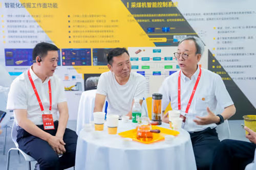 實(shí)力彰顯！上海創(chuàng)力集團(tuán)參展貴州國(guó)際能源產(chǎn)業(yè)博覽交易會(huì)取得圓滿成功(圖4)